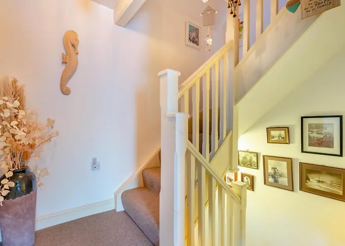 2 Bed In Oc-w134 Holiday home Whitby