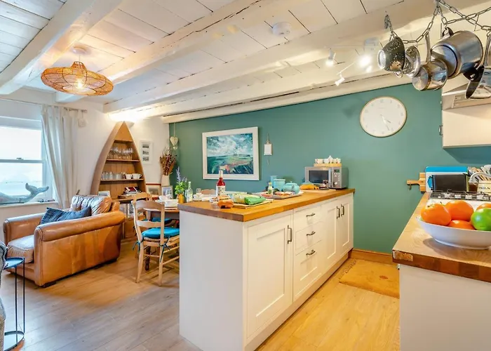 2 Bed In Oc-w134 펜션 휫비