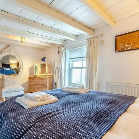 2 Bed In Oc-w134 * Whitby